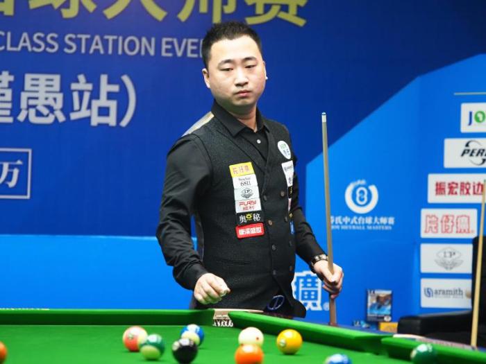 两人展现了 两人展现了