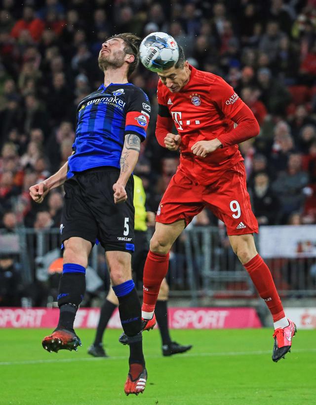 特拉福德的 特拉福德的